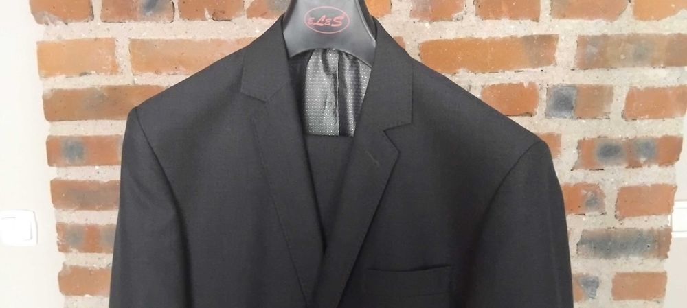 Garnitur Eles Forecast kolor grafitowy w bardzo dobrym stanie