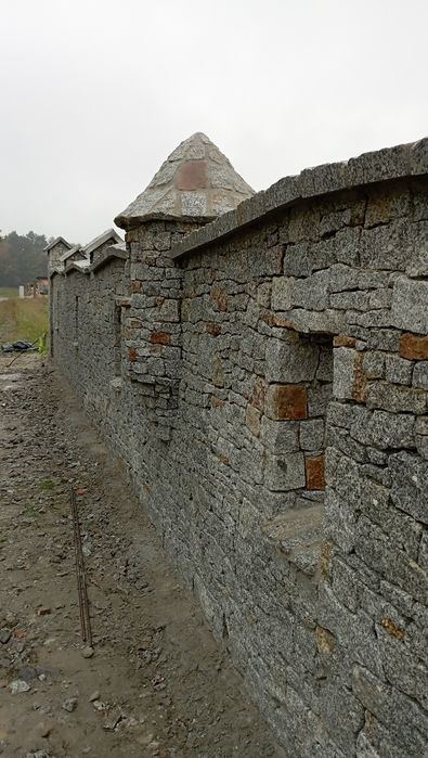 Usługi kamieniarskie ogrodzenia, murki, schody, elewacje i inne
