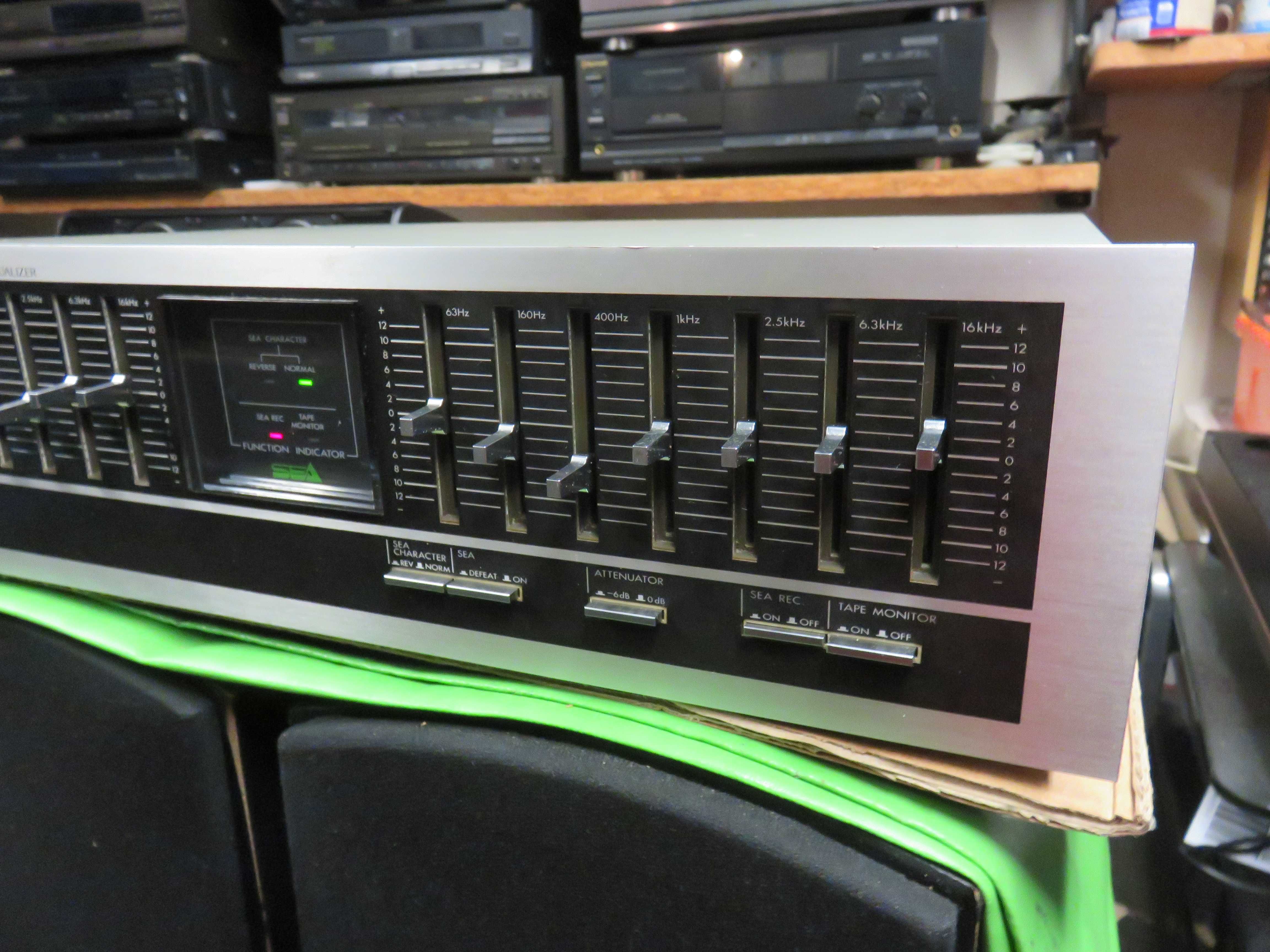 Korektor JVC SEA-40