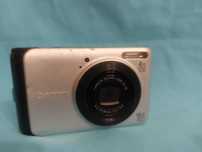 Canon Powershot A3000IS. Sprawny choć trochę porysowany. Za grosze