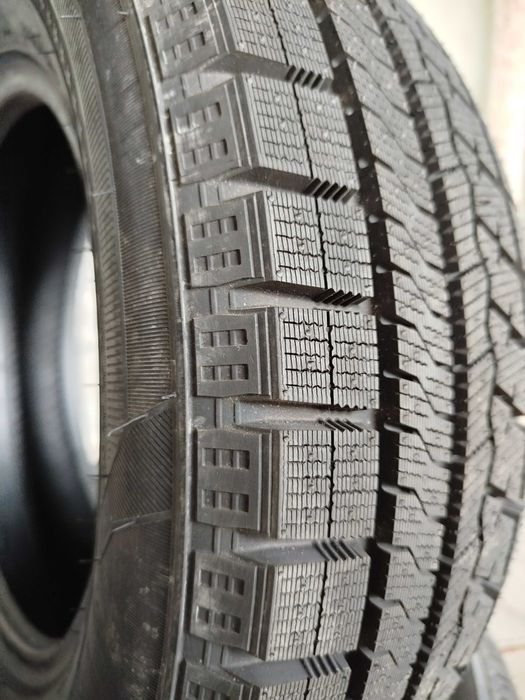 Шини 195/65R15	Sailun	Ice Blazer Arctic	91T | нові зимові 4шт