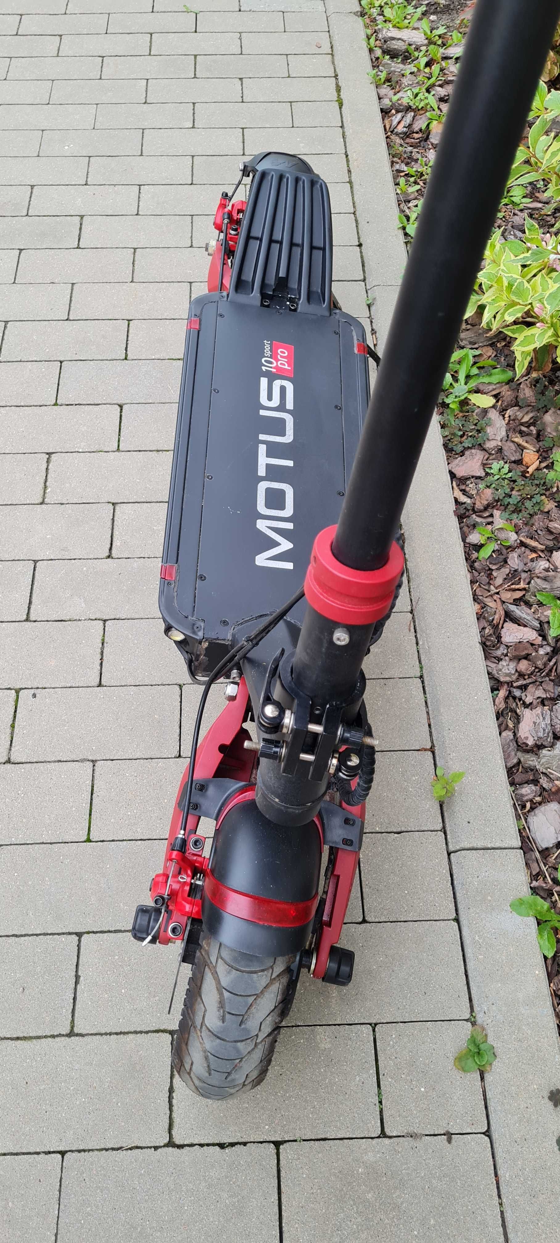Hulajnoga motus pro 10 sport