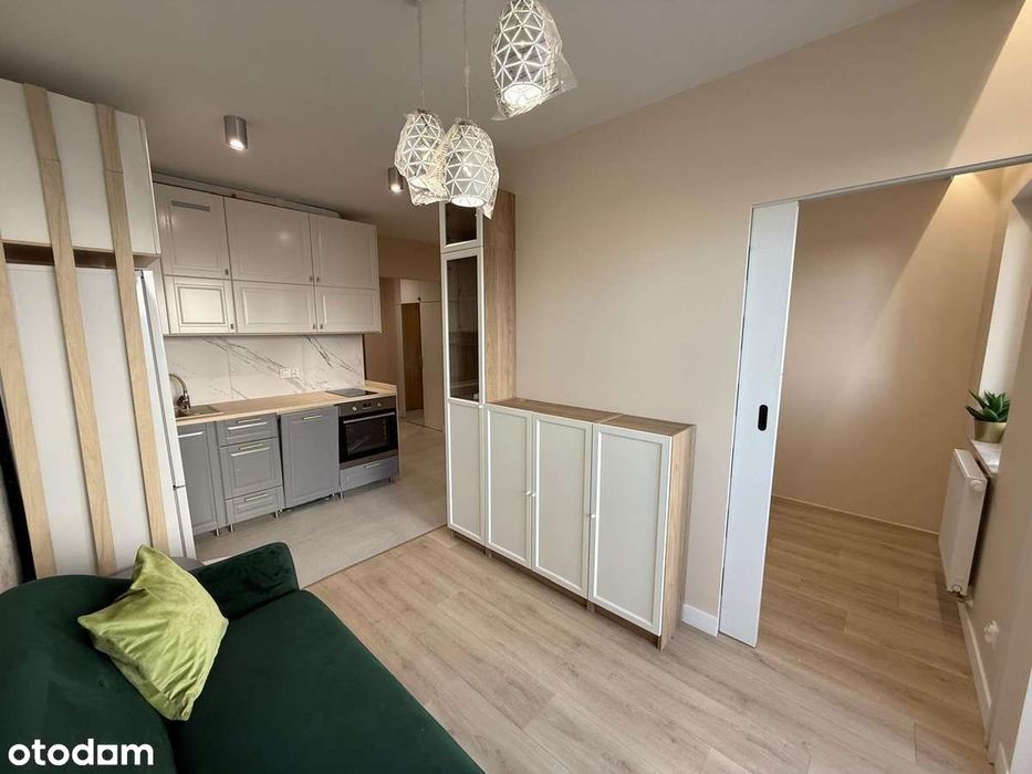 Studio z oddzielną sypialnią, balkon, klima, parking Kraków, Bagrowa