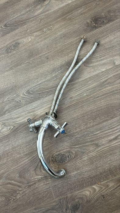 Кухонний змішувач