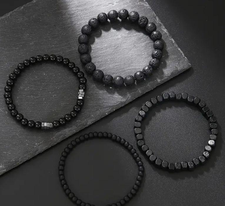 Чоловічі браслети з натурального каменю