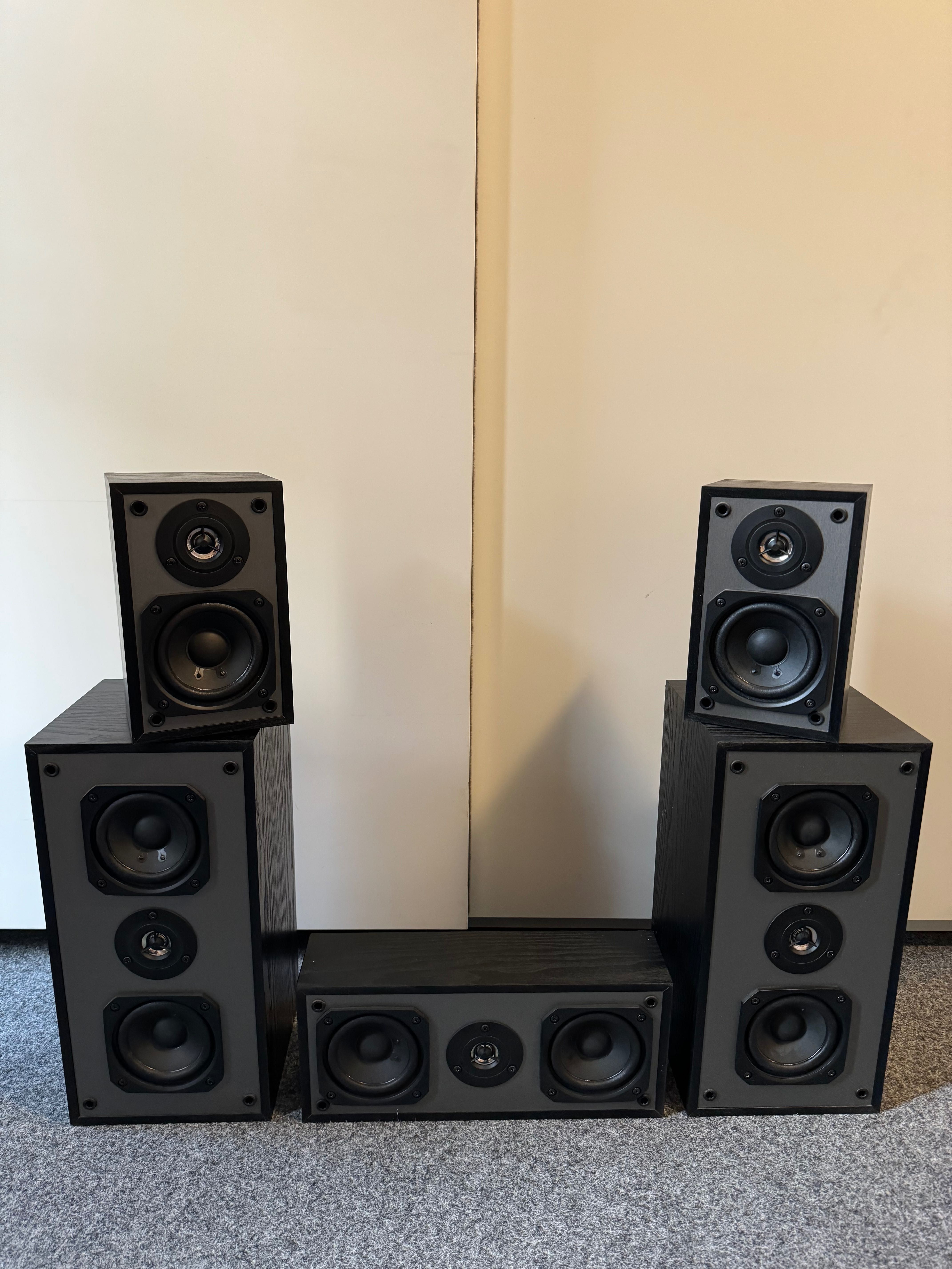 Amplituner Kenwood VR-606 z subwooferem i głośnikami