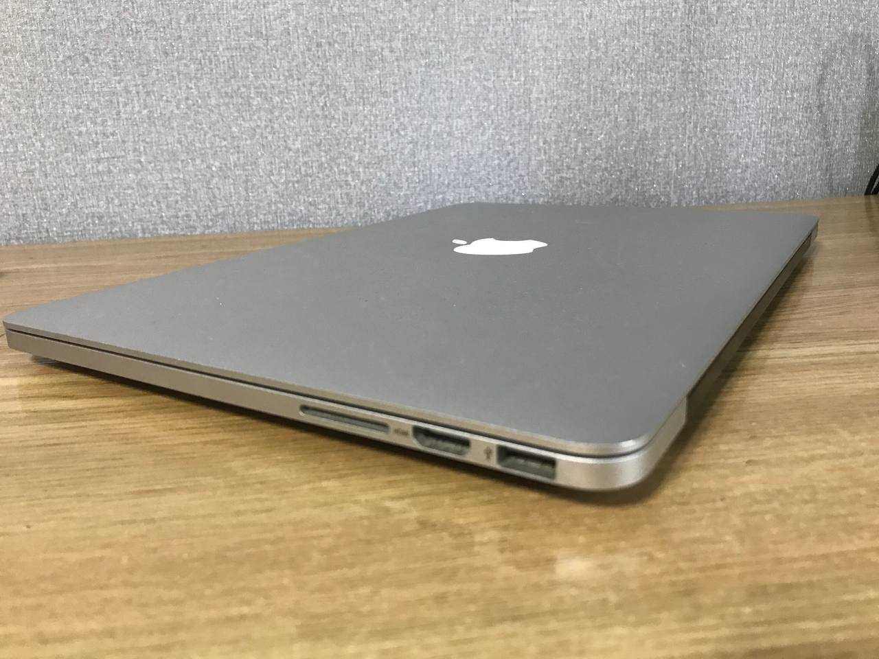 MacBook Pro 13 2015 8/256 ВІДМІННИЙ СТАН! Акб НОВИЙ