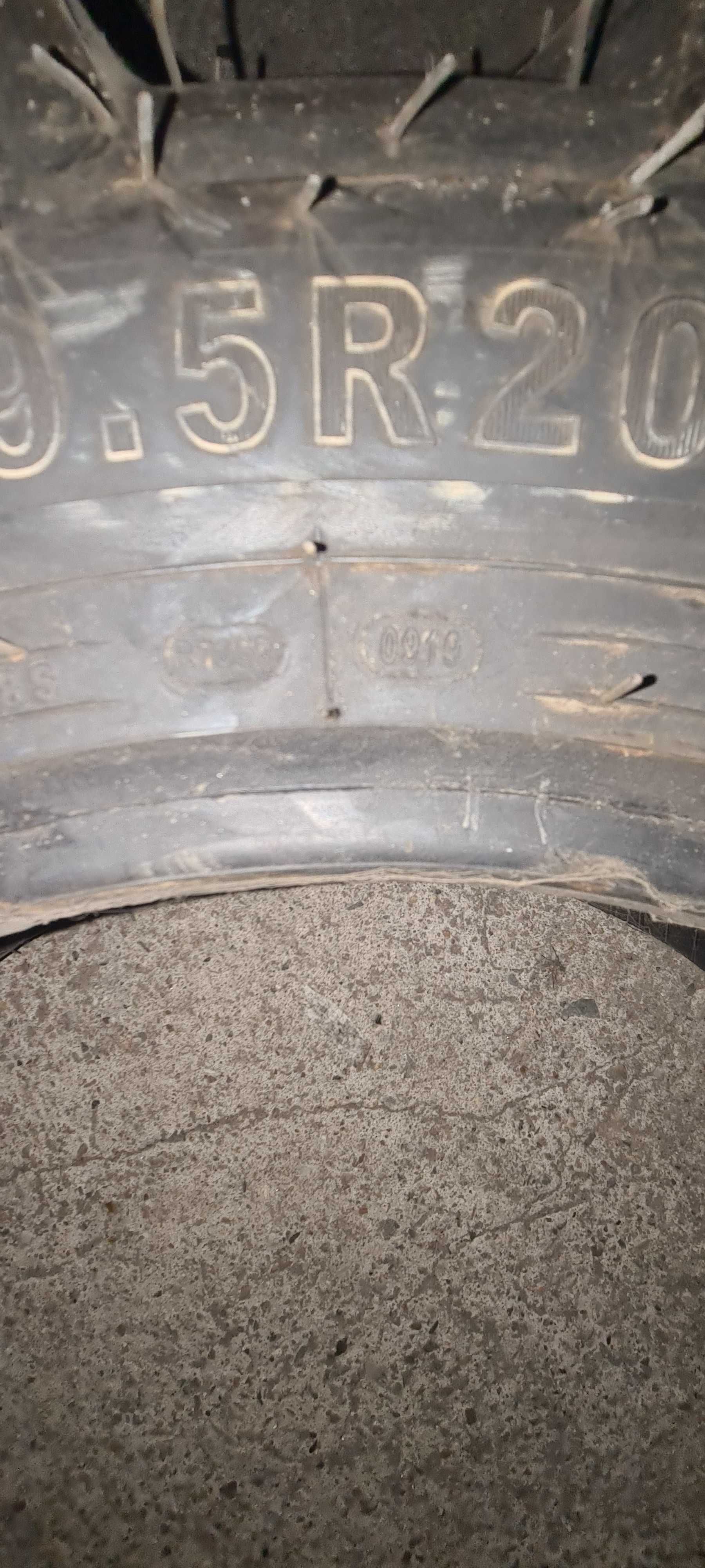 Opona 9.5R20 StarMaxx 100% *S