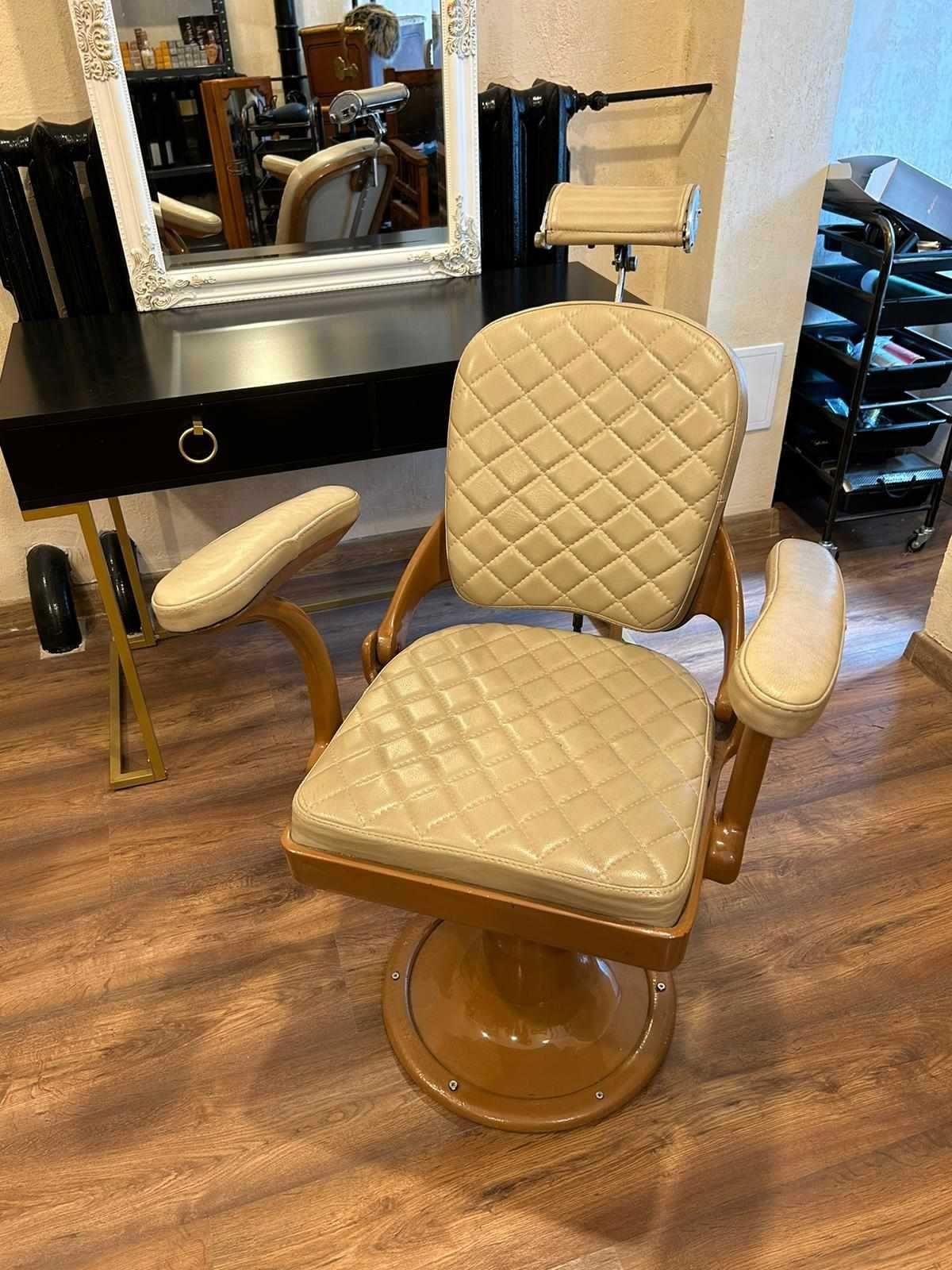 Oryginalne fotele barberskie z lat 70-tych
