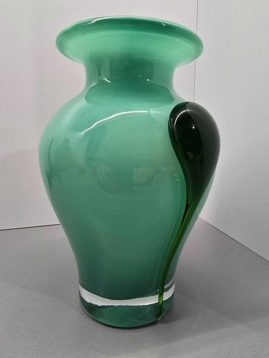 Wazon proj. Słuczan Orkusz, Huta Szkła Tarnowiec, z okresu PRL-U