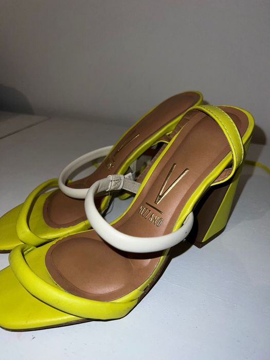 Saltos alto muito confortáveis