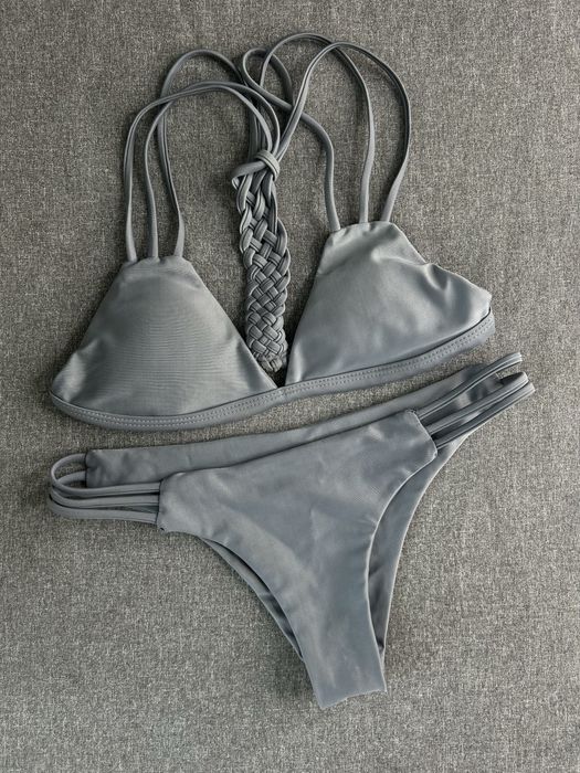 Купальник жіночий. роздільний купальник