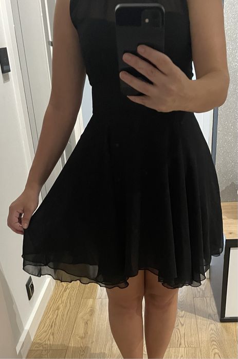 Czarna, elegancka sukienka