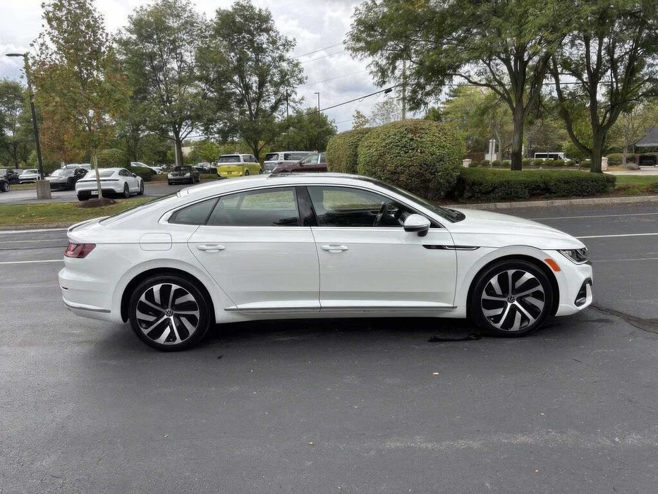 Volkswagen Arteon SEL R-Line 4Motion      2021