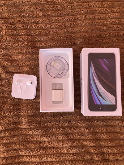 Айфон se 2020 64 gb