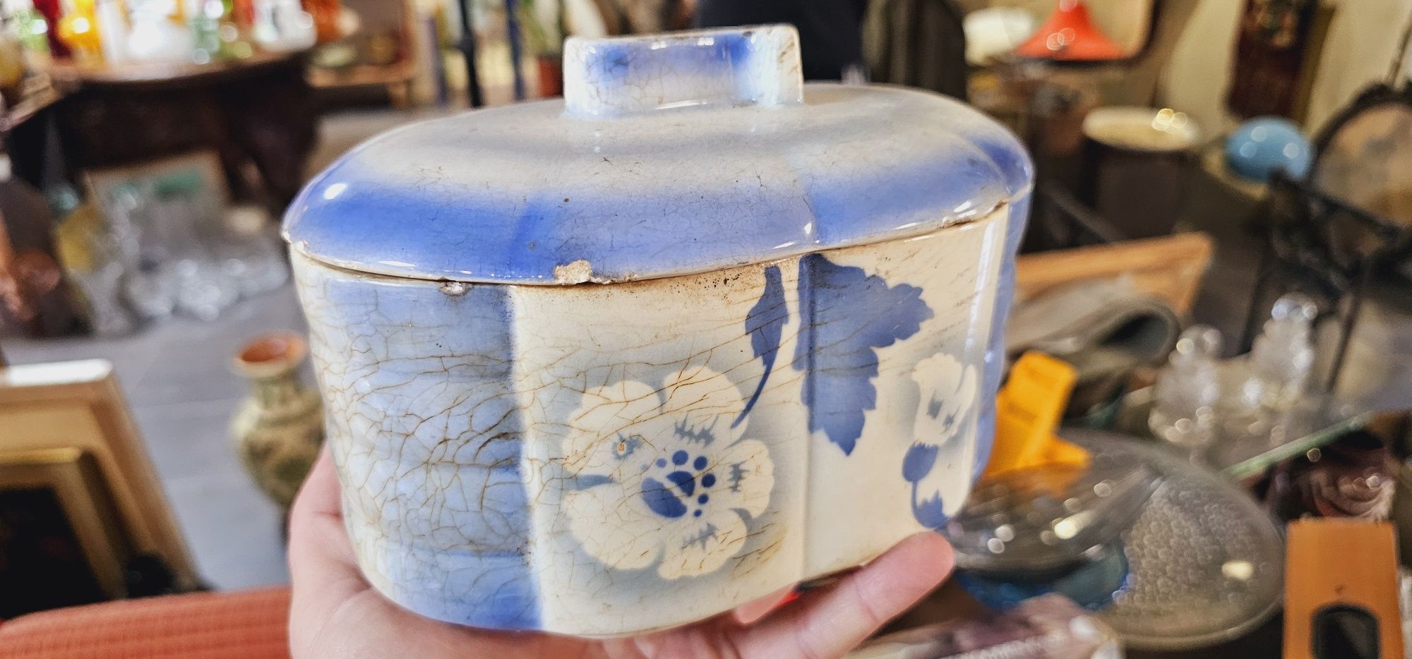 Stary, przedwojenny, ceramiczny pojemnik