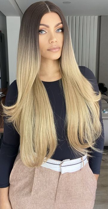 Lace Front loira lisa