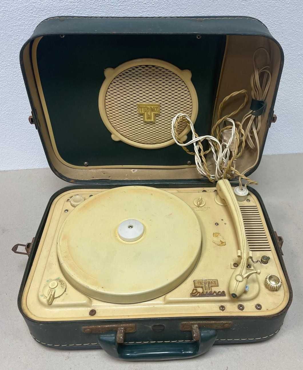 Vintage, mala de mão com Gira Discos