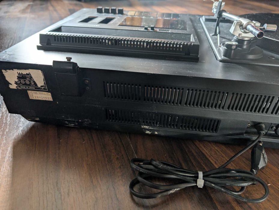 FISHER MCE-4025 Hi-Fi Center Amplituner Gramofon Magnetofon