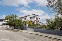 Moradia T4 à venda na Barosa, Leiria