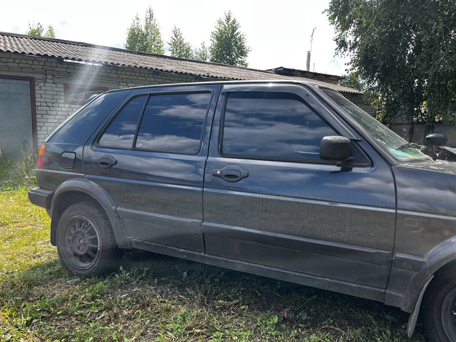 Volkswagen Golf 2