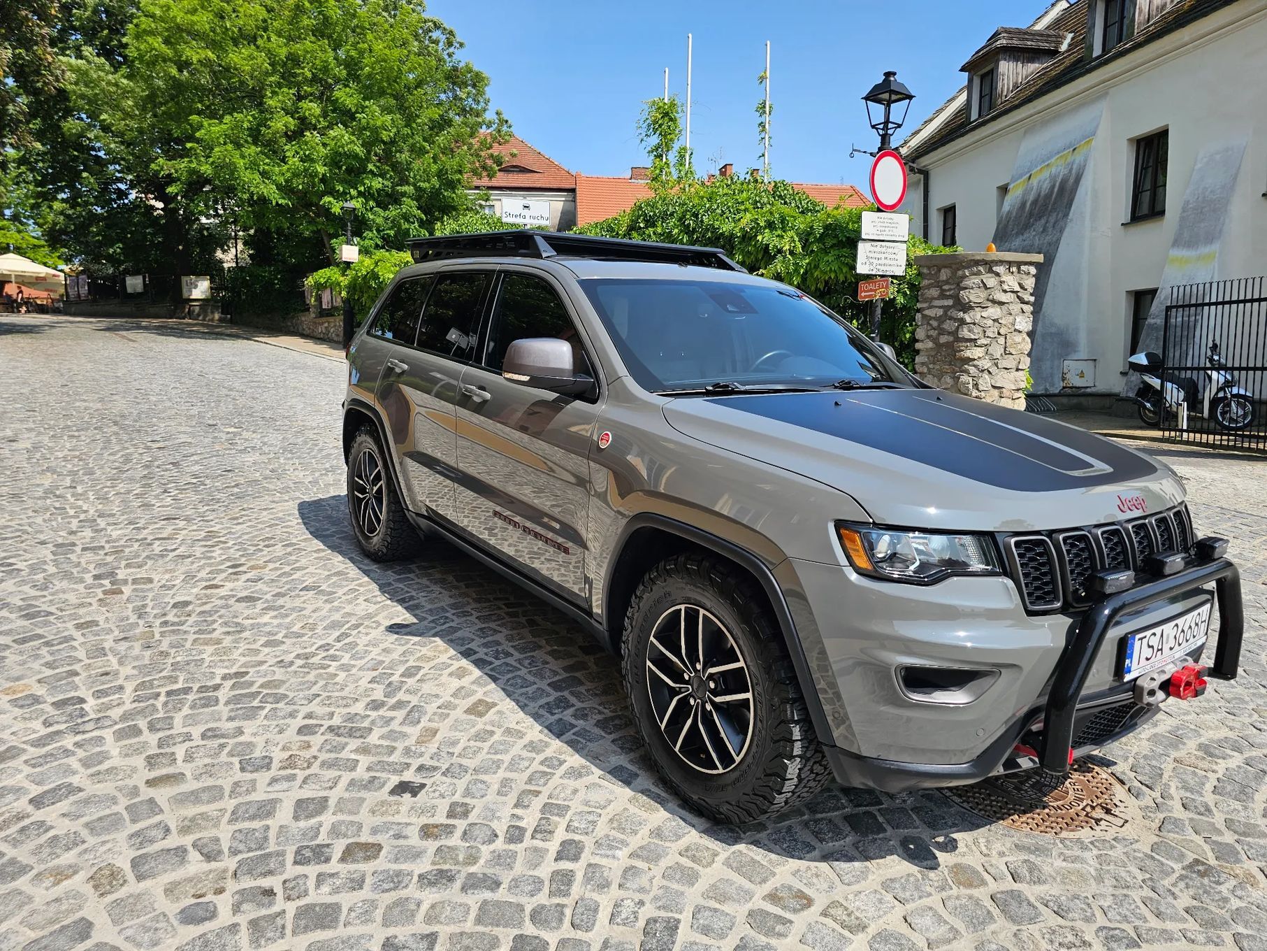 Jeep Grand Cherokee Jeep Grand Cherokee Trailhawk