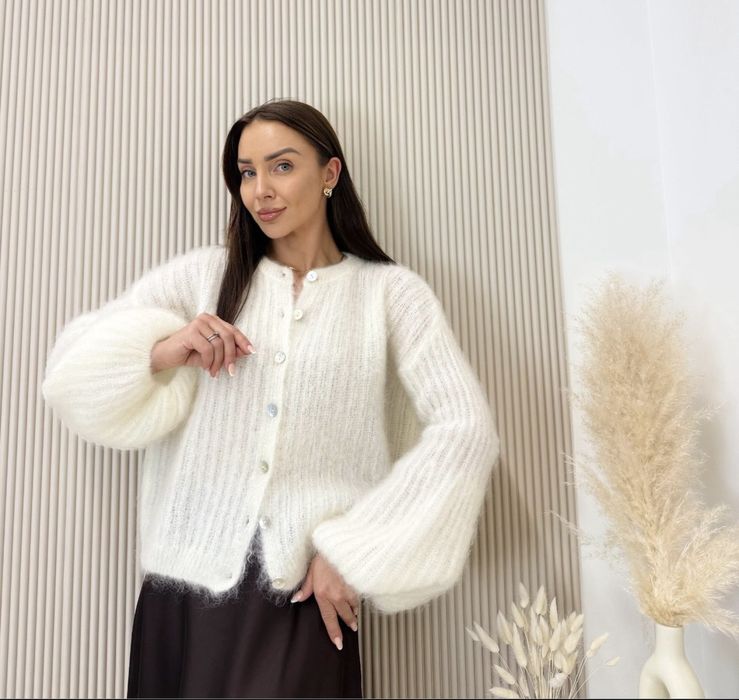 Sweter damski hit