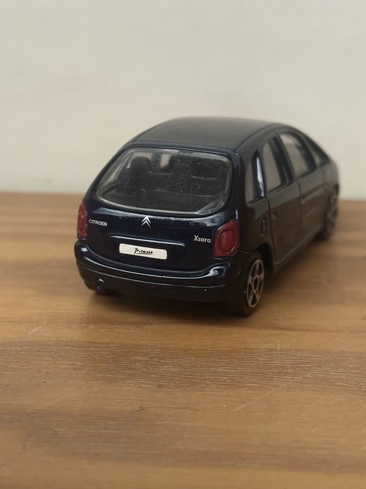 Citroen xsara picasso 1:43