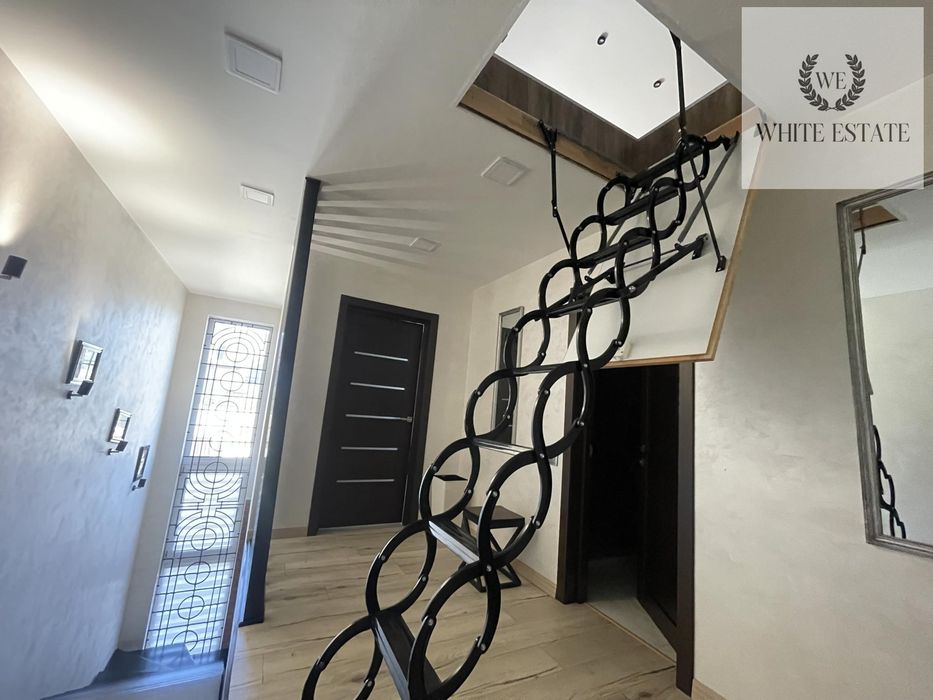 Продаж 3 пов. таунхаусу в Байківцях