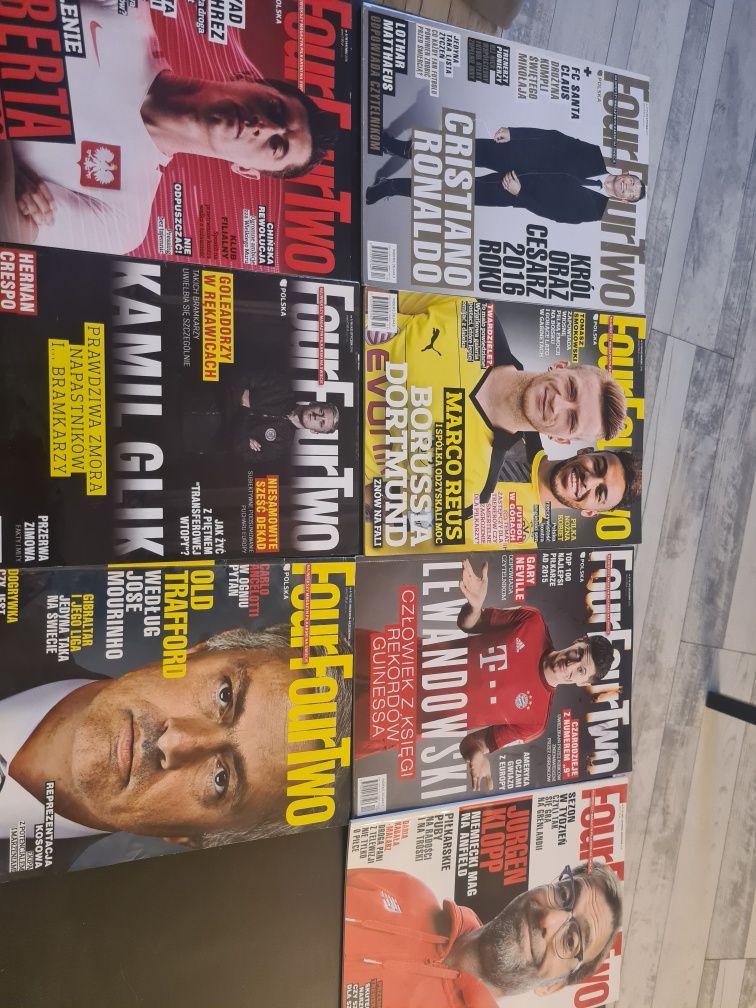 7 magazynów FourFourTwo