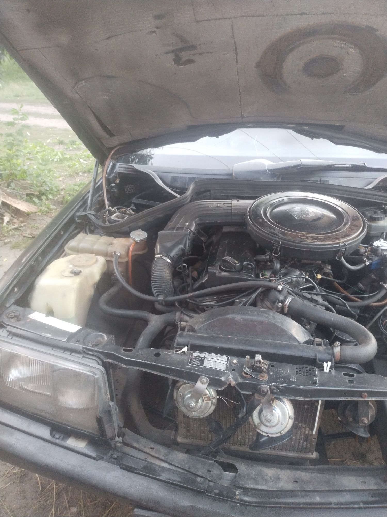 Продам авто Мерседес 190