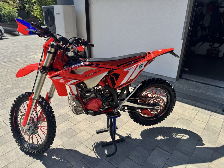 Beta 300 RR model 2024 – 55 mth brutto wszystkie dodatki