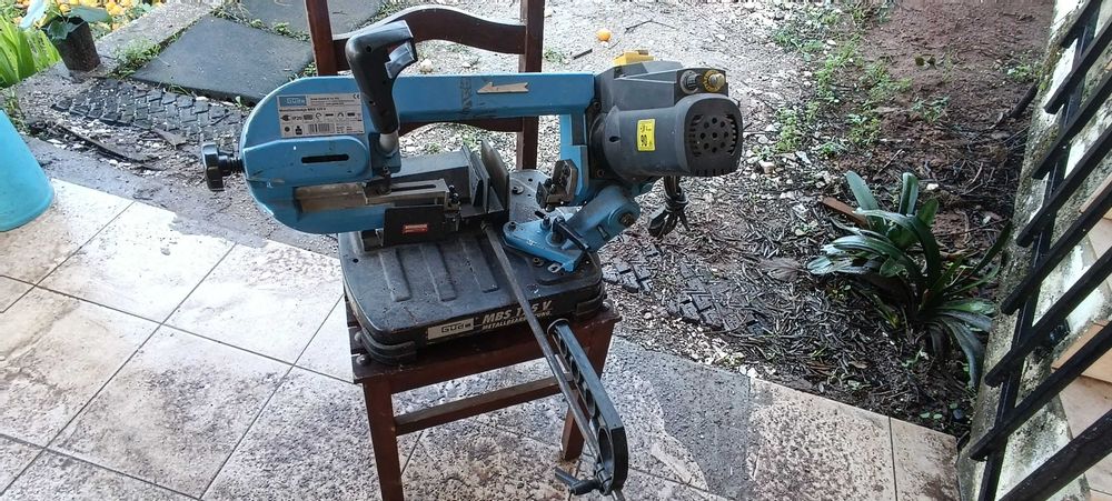 Serra de fita para metais