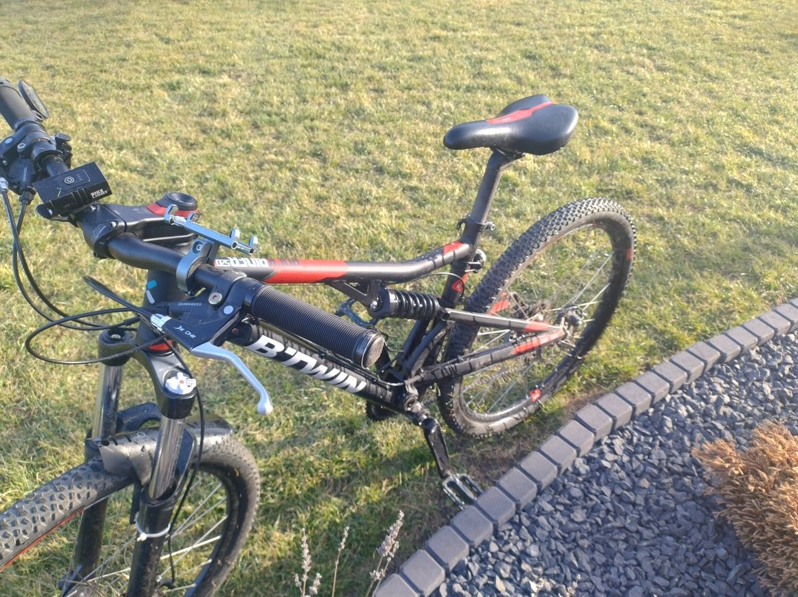 B-twin Rockrider 520s