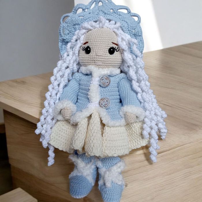 Продам ляльку ручної роботи.