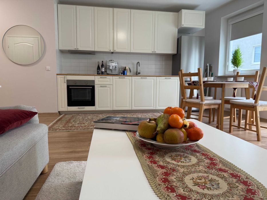 Piękna kawalerka Kabacki Dukt - we speak English