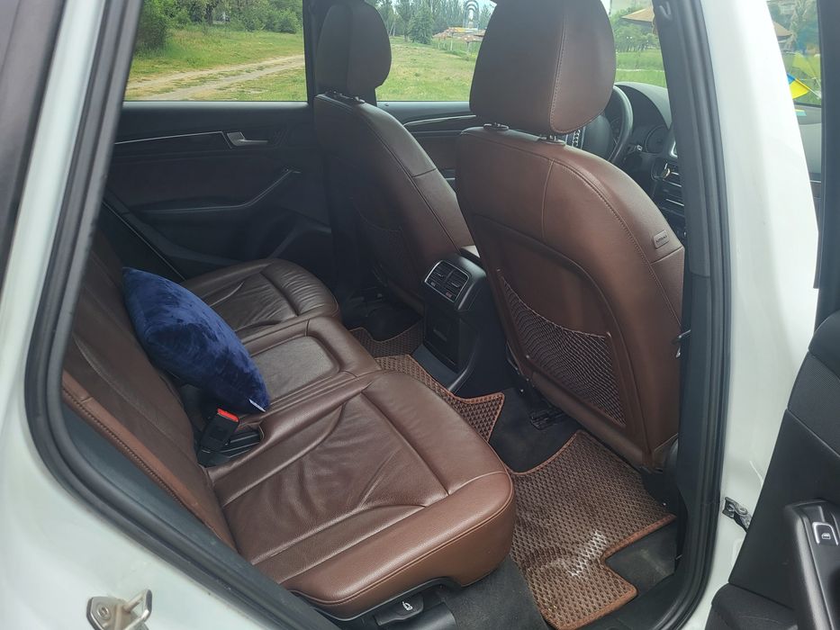 Продам Audi Q5 2014