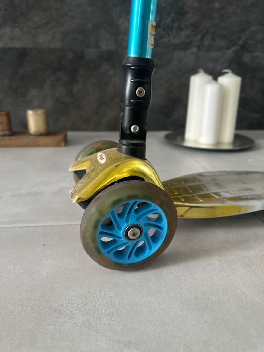 Самокат детский Bugs Hyper chameleon