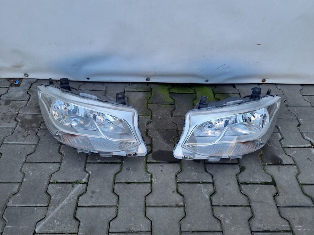 Фари Передні Mercedes Sprinter  907 910 Фара Права Ліва Спринтер
