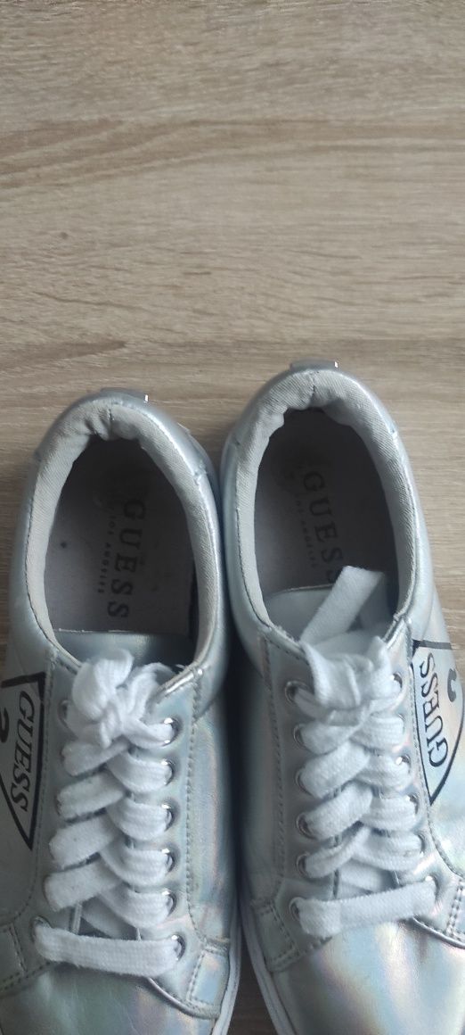 Buty trampki Guess