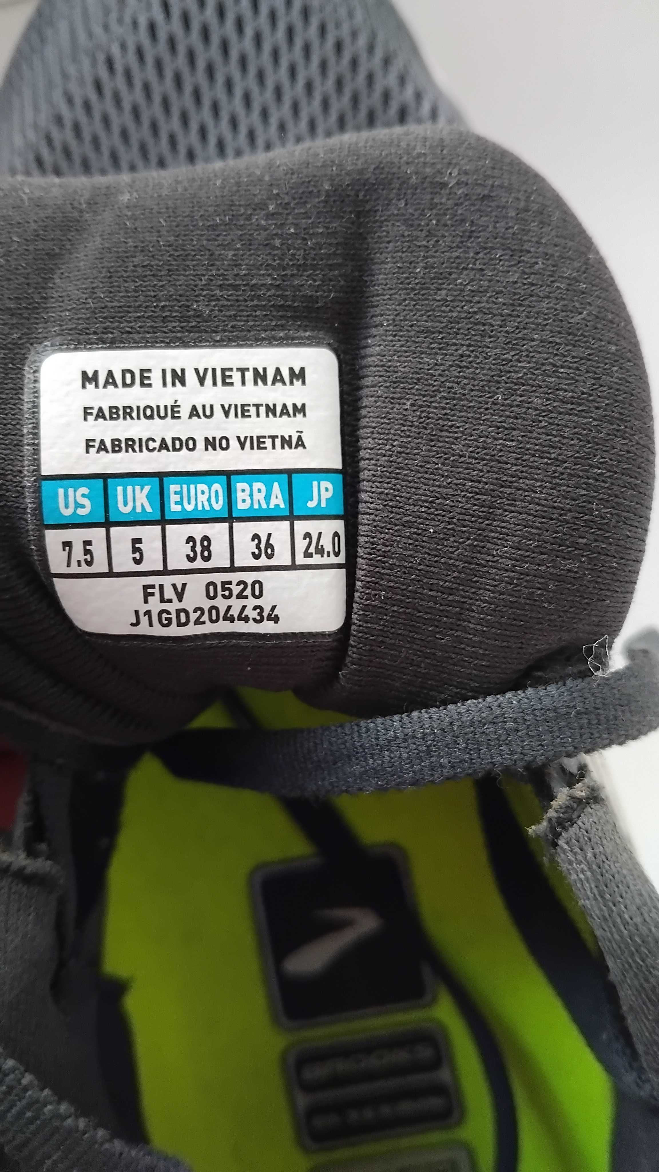 Mizuno wave inspire16 38р 24см кросiвки