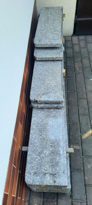 Parapety kamienne