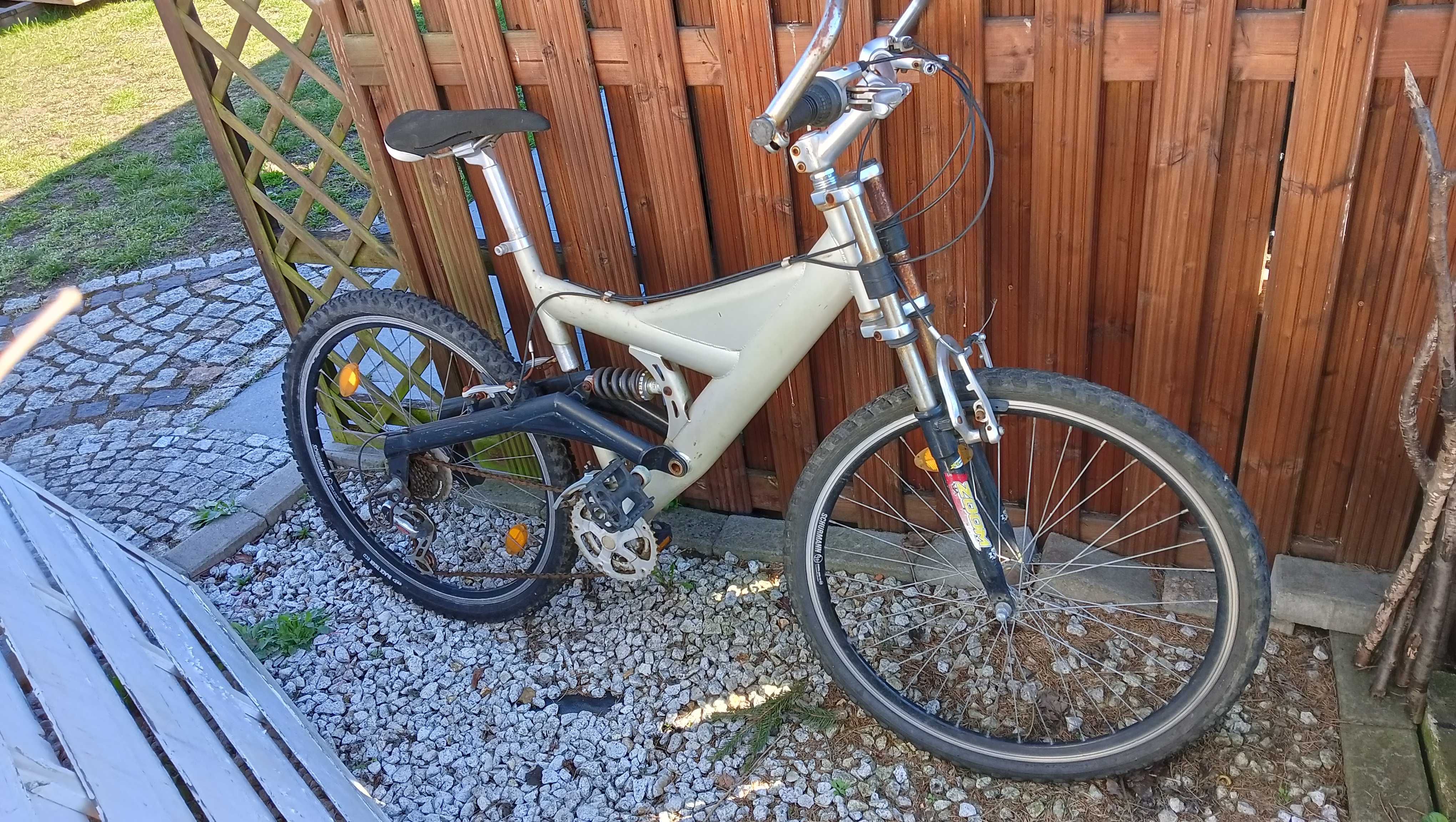 Rower górski MTB 26 cali / amortyzatory / 21 bieg shimano +drugi rower