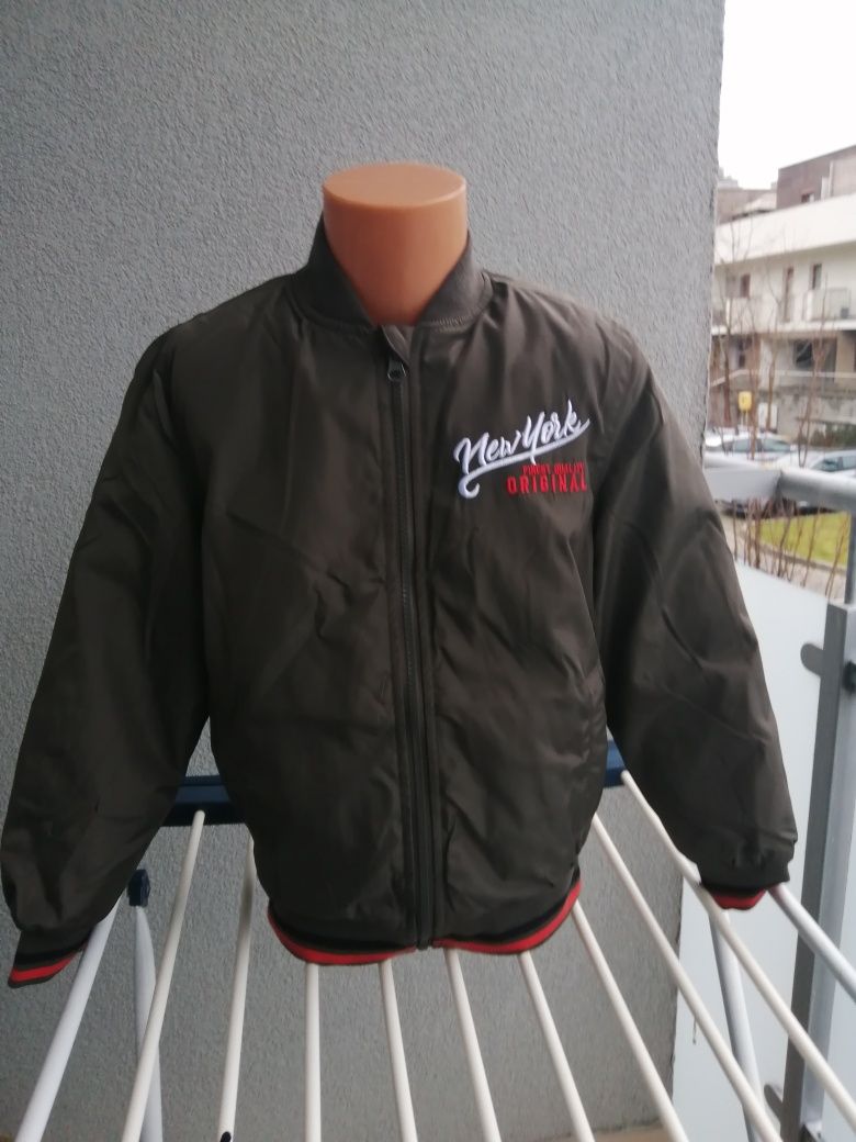 Kurtka/bomberka (wiosna/jesień)- r. 134 (Nowa)