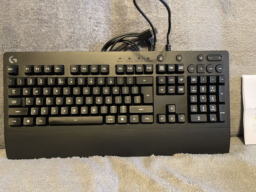 Logitech G213 Klawiatura jak nowa, gwarancja