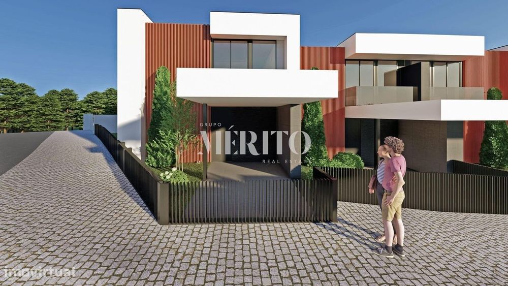Moradias T3 com acabamentos de luxo situadas na periferia da cidade