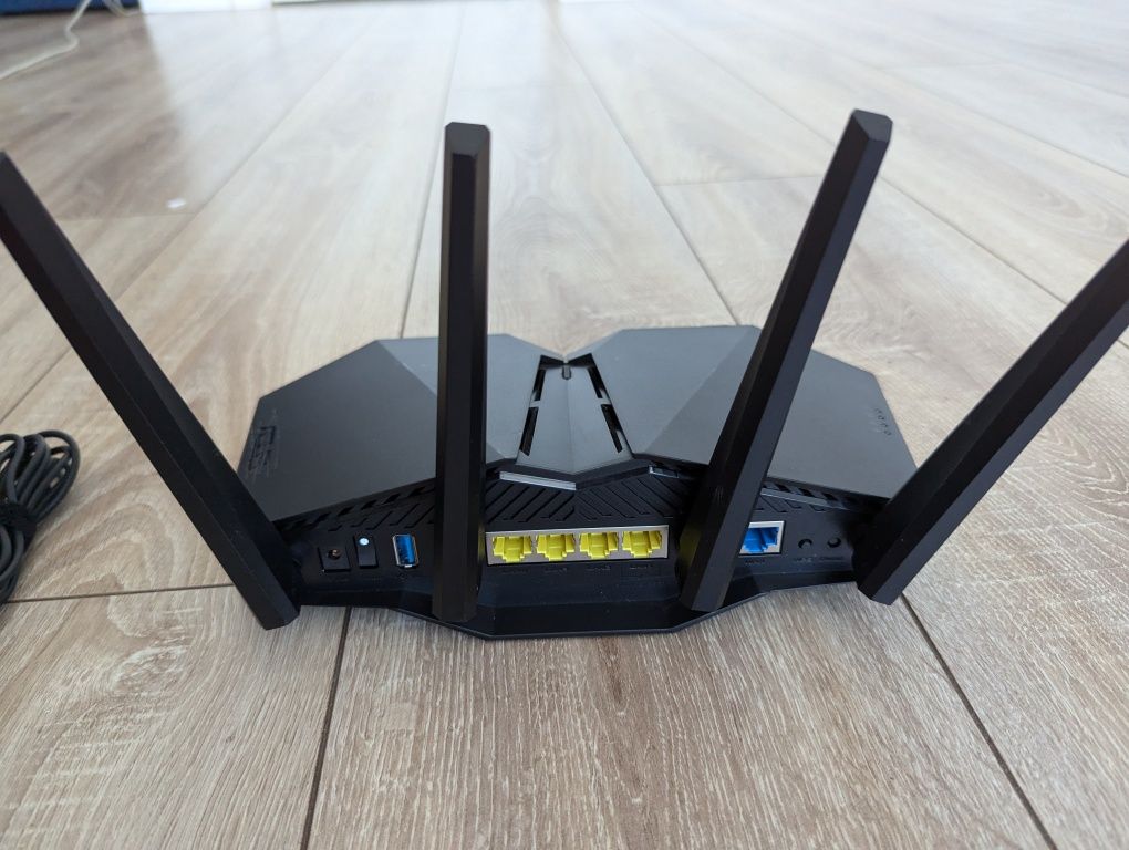 Бездротовий маршрутизатор (роутер) ASUS  AX82U wan dsl  Gaming WIFI 6