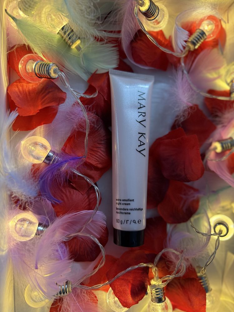 Mary Kay Extra Emmolient Night Cream