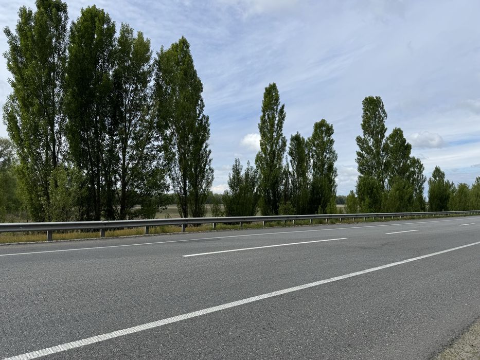 Земельна ділянка.Фасад ! 8га! с.Микуличі