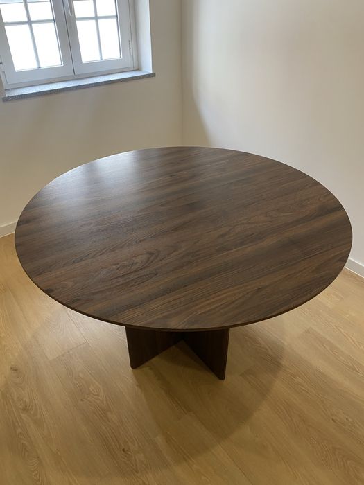 Mesa redonda 120x120